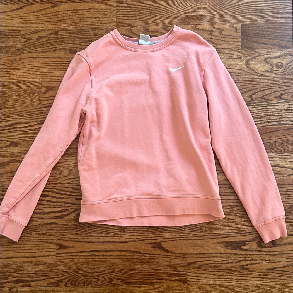 Nike Blush Pink Crewneck Sweatshirt $15 barely worn